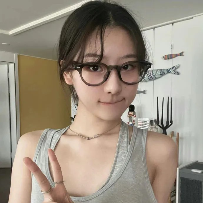 觅法奇程海报