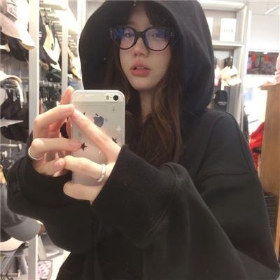 擂台女王海报