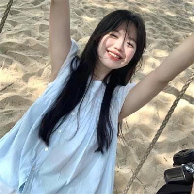 爱你让我自由海报